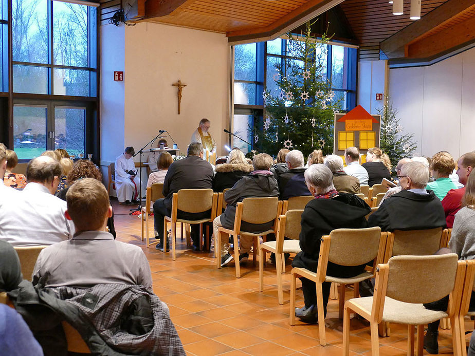 Kinderchristmette mit Krippenspiel (Foto: Karl-Franz Thiede)